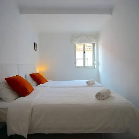 Cruz Cozy 2º Lisbona